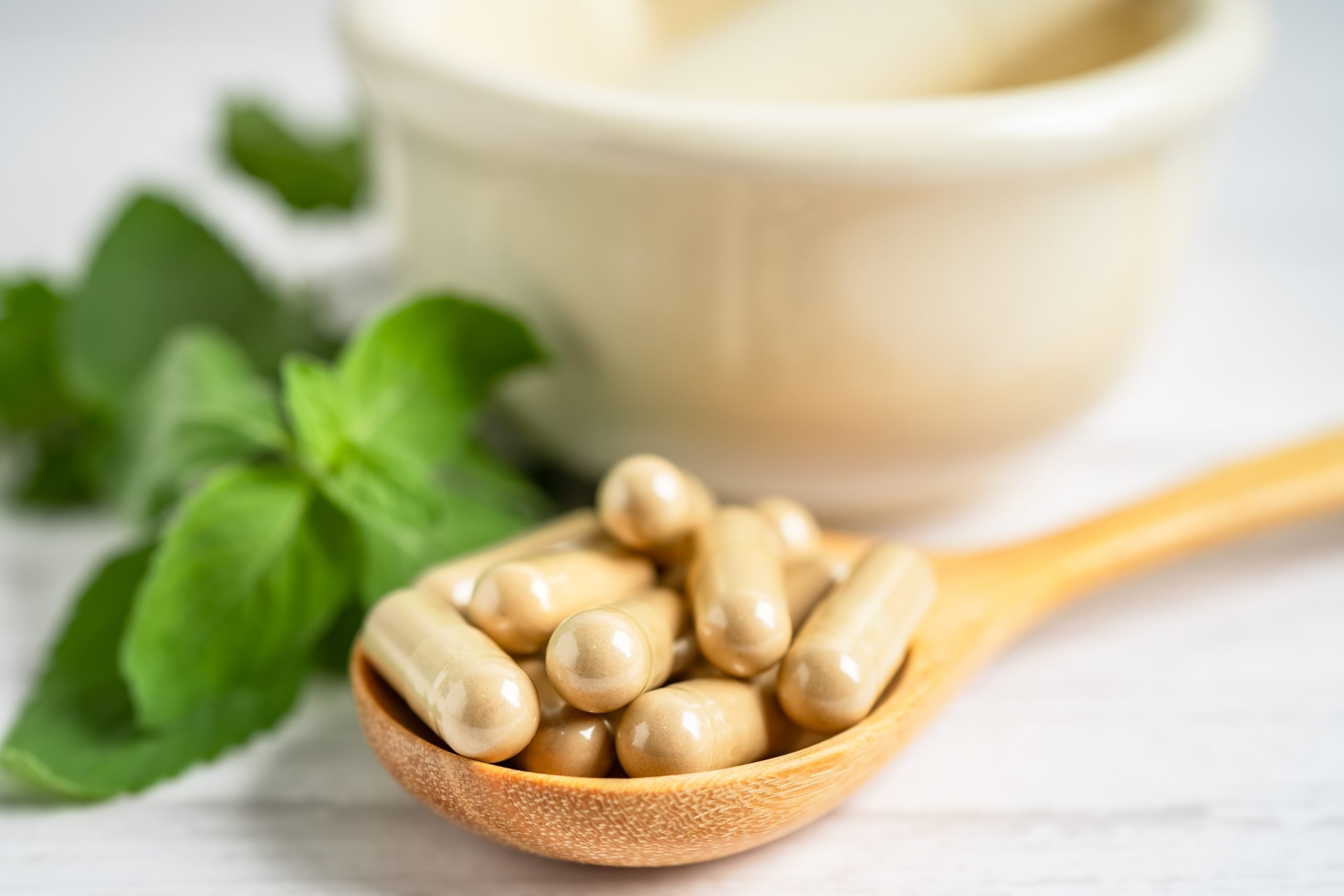 Mga Bitamina: Lakas ng Okra at Panax Ginseng